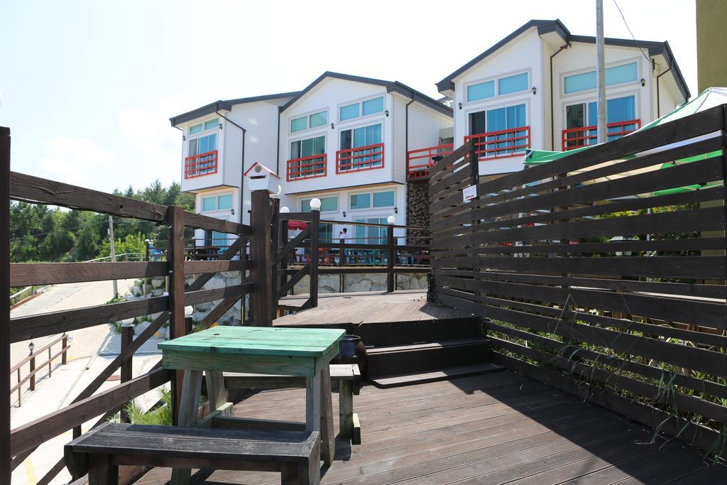 Gangneung Sea View Pension Exteriér fotografie